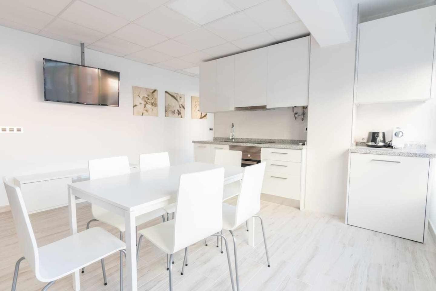 Apartamentos Arena Y Cairo Murcia Room photo